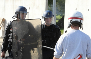 Qu'apprend-on aux futurs gendarmes à Saint-Astier (8)
