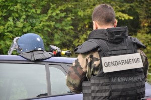 mise-en-place-des-equipes-du-psig-(peloton-de-securite-et-d-intervention-de-la-gendarmerie)-photo-jerome-delaby