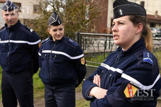 didier-samantha-et-marline-trois-gendarmes-reservistes-qui-assurent-actuellement-des-missions-anti-cambriolages-dans-le-secteur-de-richardmenil-photo-cedric-jacquot-1459375582