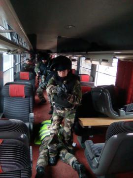 les-gendarmes-sarthois-sentrainent-dans-les-trains